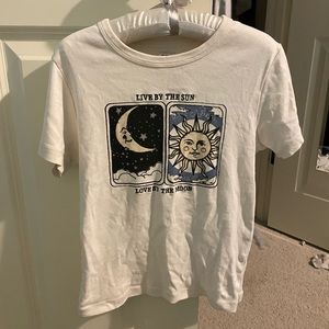 Tight Fitted BDG T-Shirt